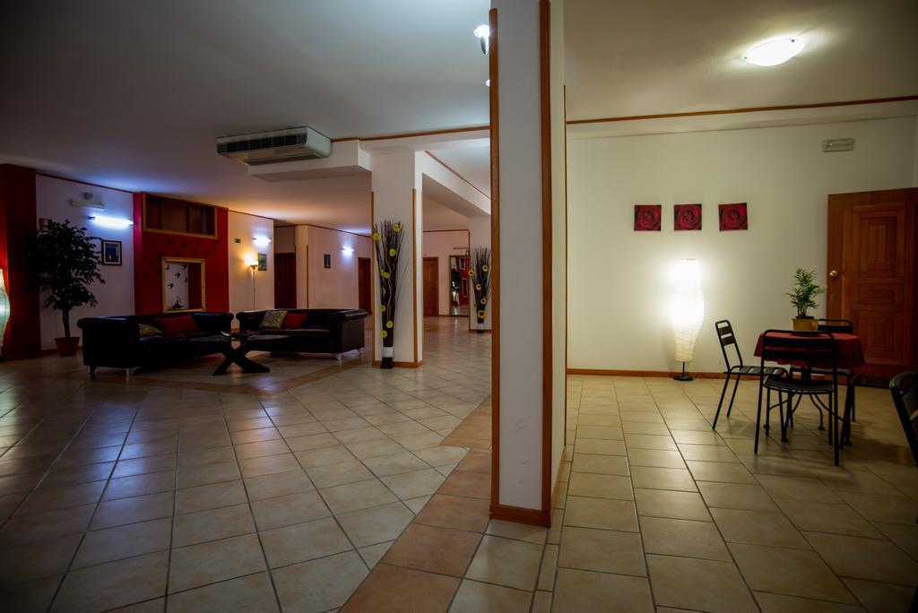 Hotel Residence Lupiae Lecce Exterior photo