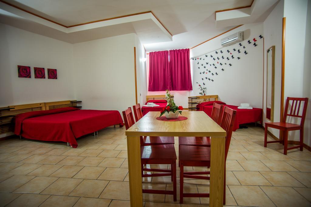 Hotel Residence Lupiae Lecce Exterior photo
