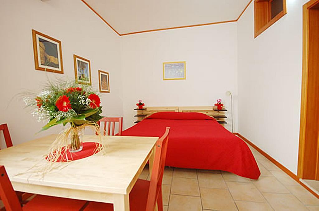 Hotel Residence Lupiae Lecce Room photo